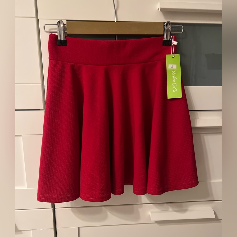 Urban CoCo Mini Skater Skirt - NWT - Picture 2 of 5
